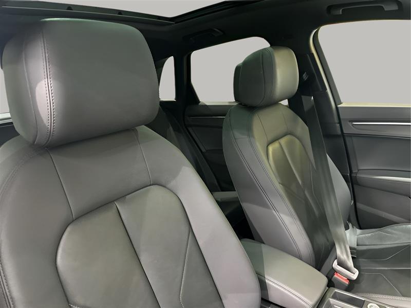 Audi Q3 S line Premium quattro 2023