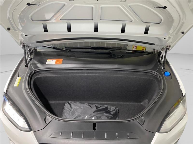 Tesla Model X 75D 2017