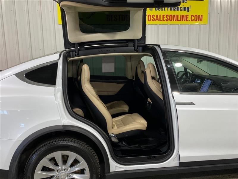 Tesla Model X 75D 2017