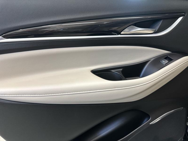 Buick Enclave Essence FWD 2020