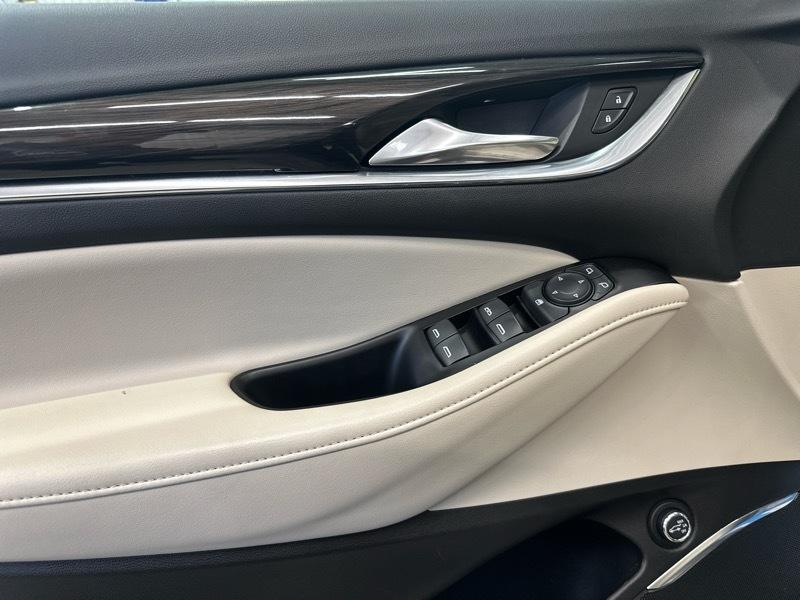 Buick Enclave Essence FWD 2020