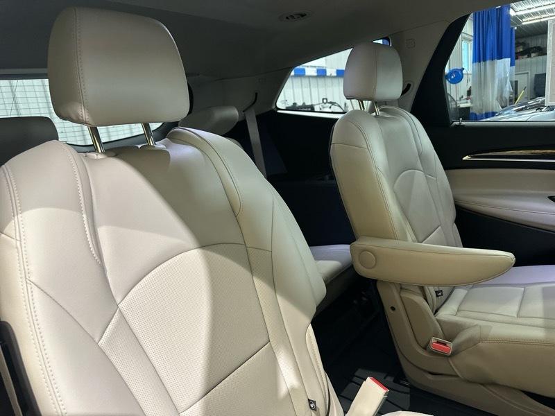 Buick Enclave Essence FWD 2020