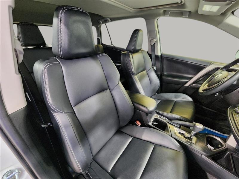 Toyota RAV4  2017