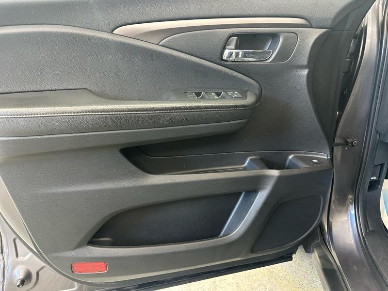 Honda Passport Sport AWD 2021