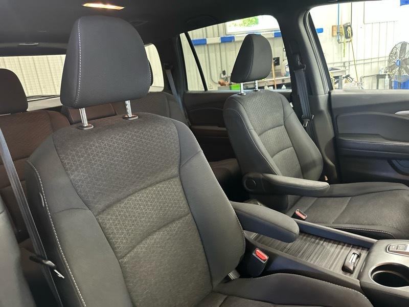 Honda Passport Sport AWD 2021