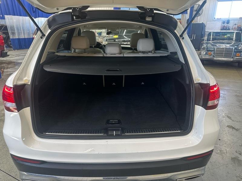 Mercedes-Benz GLC-Class GLC300 4MATIC 2017