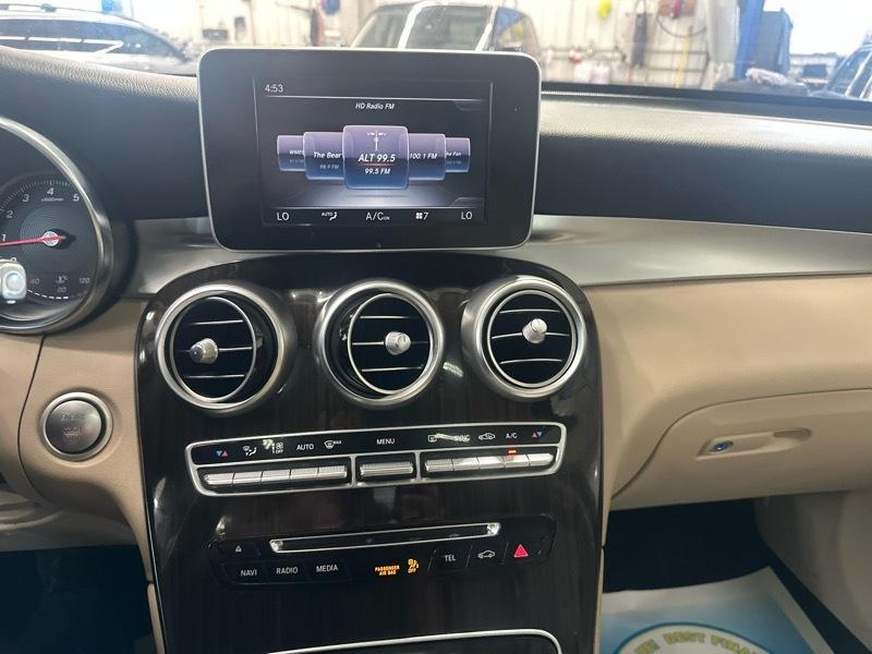 Mercedes-Benz GLC-Class GLC300 4MATIC 2017