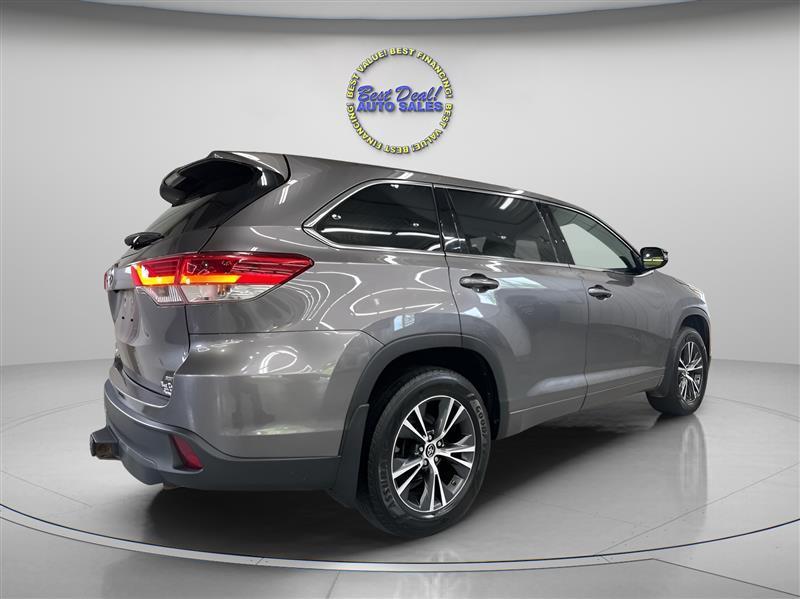 Toyota Highlander LE Plus AWD V6 2018