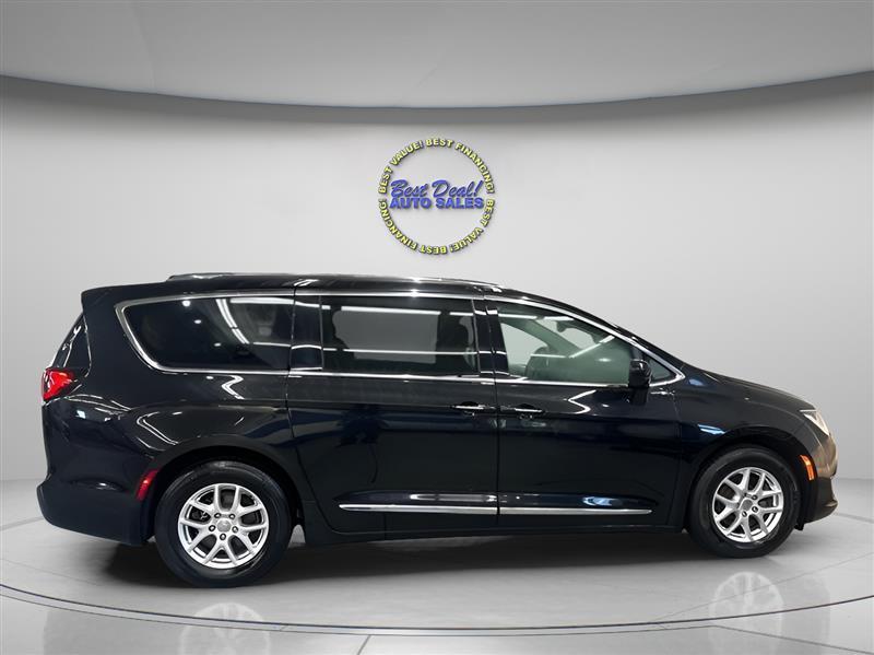 Chrysler Pacifica Touring-L 2020