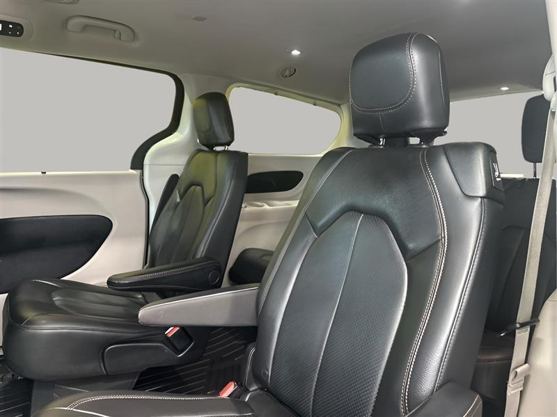 Chrysler Pacifica Touring-L 2020