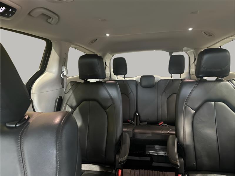 Chrysler Pacifica Touring-L 2020