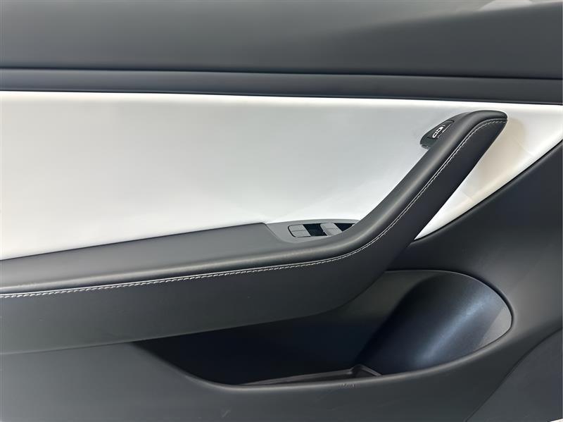 Tesla Model 3 Long Range 2019