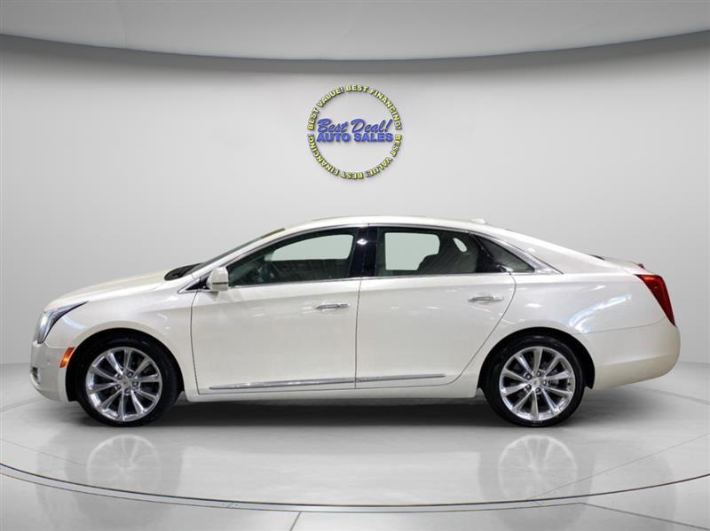 Cadillac XTS 4dr Sdn Luxury Collection FWD 2014