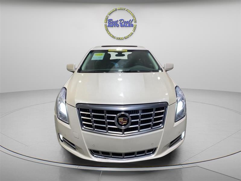 Cadillac XTS 4dr Sdn Luxury Collection FWD 2014