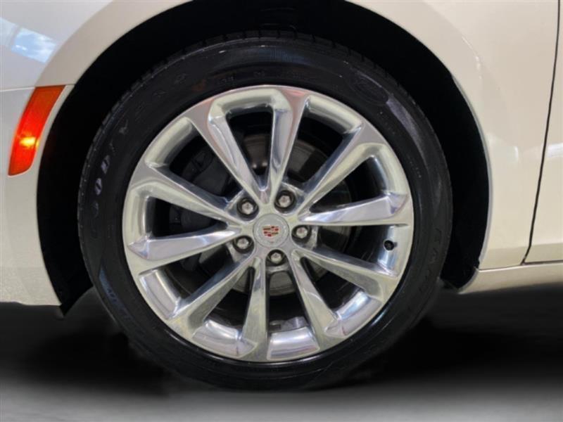 Cadillac XTS 4dr Sdn Luxury Collection FWD 2014