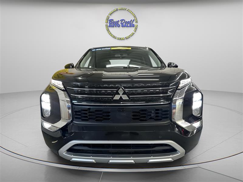 Mitsubishi Outlander SE 2WD 2022