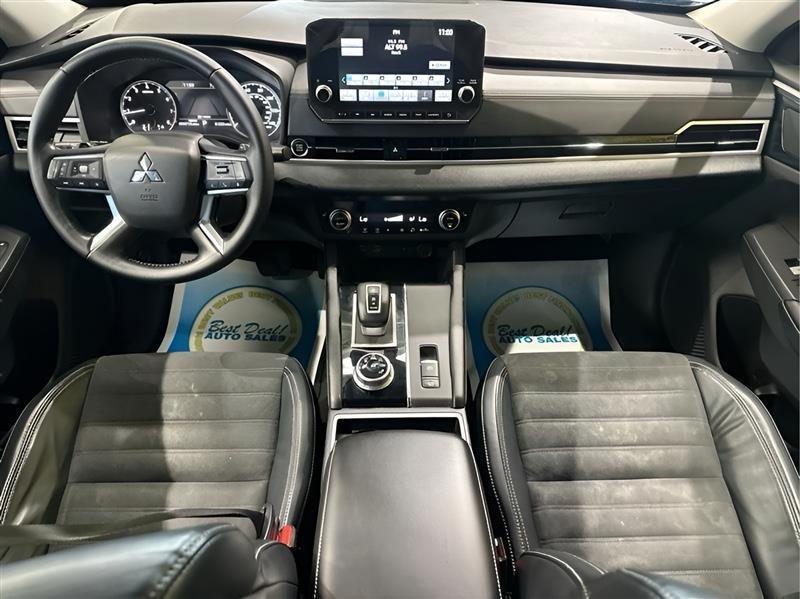 Mitsubishi Outlander SE 2WD 2022