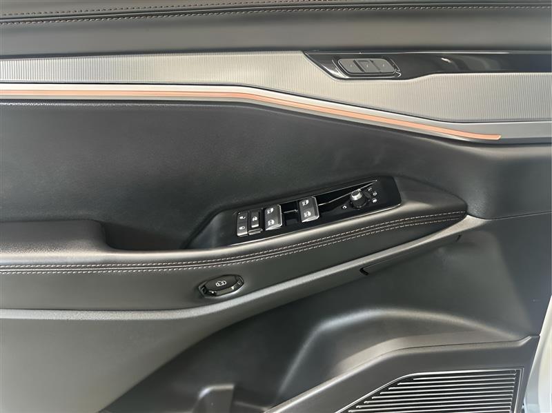 Jeep Wagoneer S Launch Edition 2025
