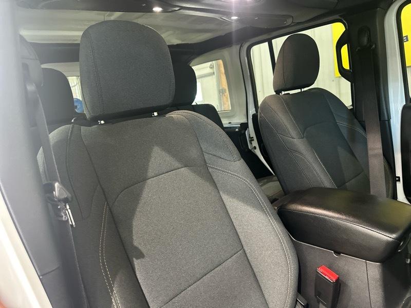 Jeep Wrangler 4xe Sport S 2024