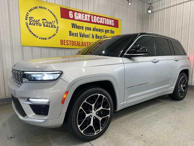 2022 Jeep Grand Cherokee Summit 4WD