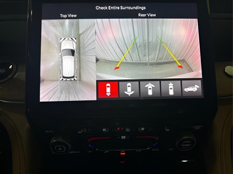 Jeep Grand Cherokee Summit 4WD 2022