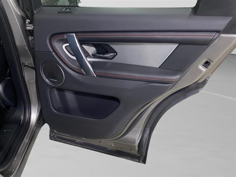 Land Rover Discovery Sport R-Dynamic SE 2023