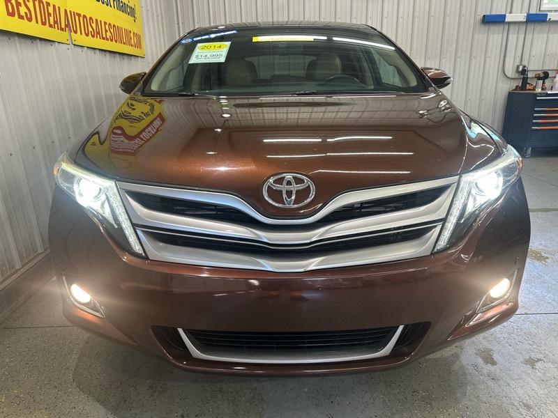 Toyota Venza LE V6 AWD 2014