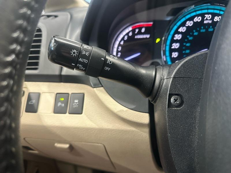 Toyota Venza LE V6 AWD 2014