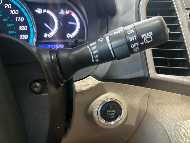 Toyota Venza LE V6 AWD 2014