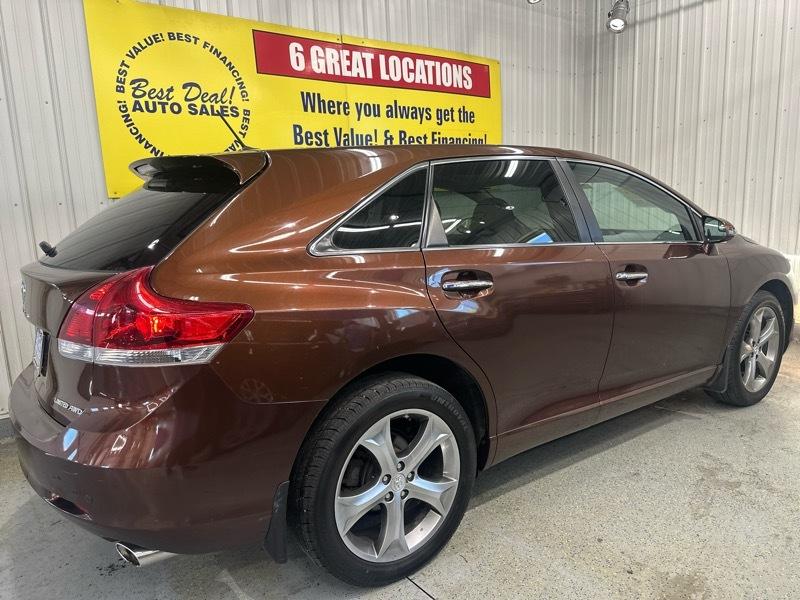 Toyota Venza LE V6 AWD 2014
