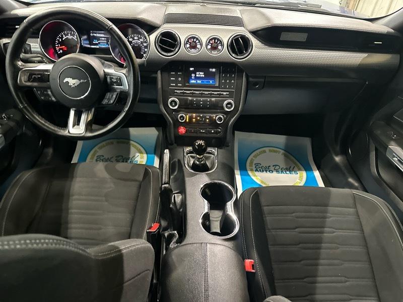 Ford Mustang GT Premium Coupe 2017