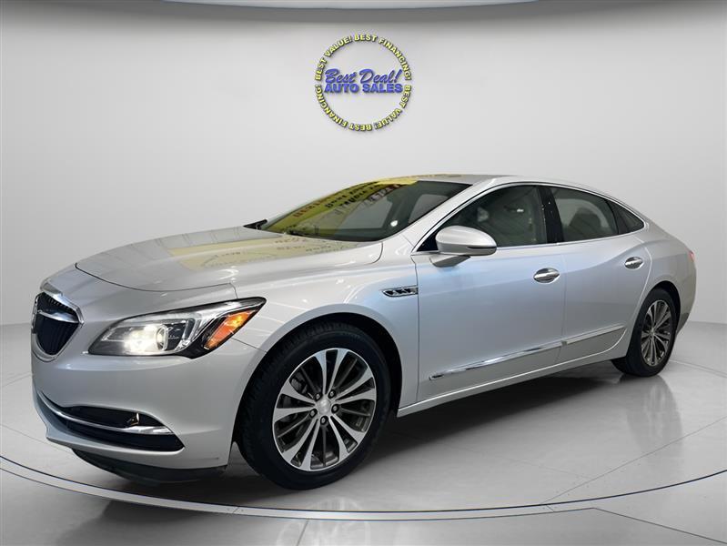 2017 Buick LaCrosse Plata Sedán Tracción delantera 8 velocidades Automática