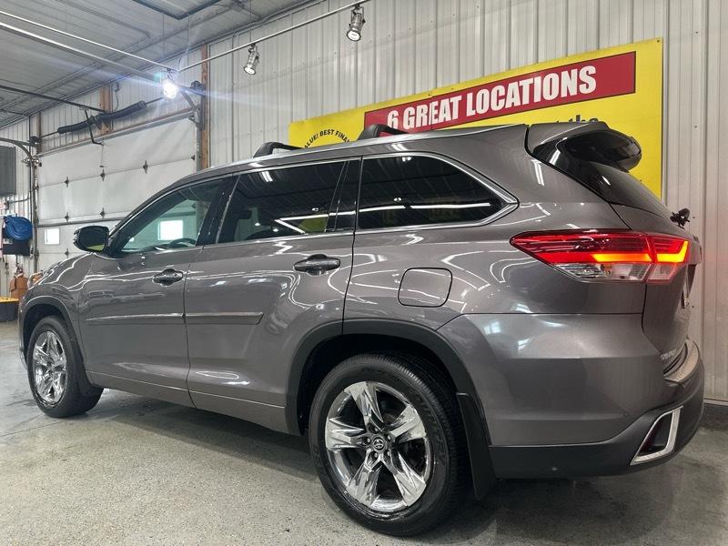 Toyota Highlander Limited AWD V6 2019