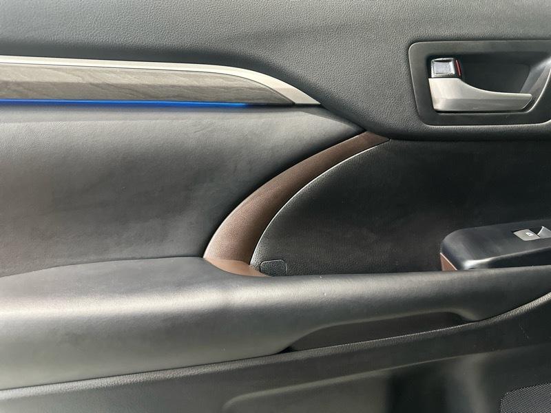Toyota Highlander Limited AWD V6 2019