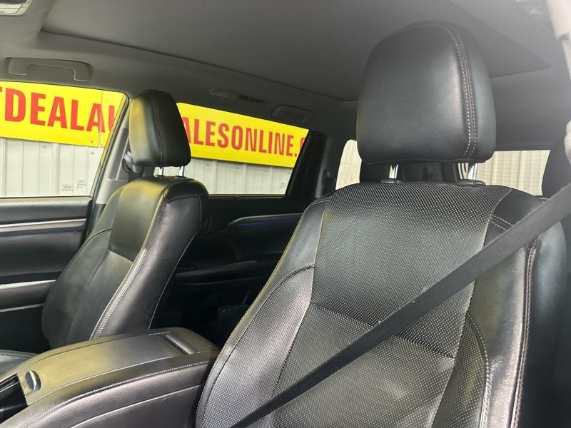 Toyota Highlander Limited AWD V6 2019