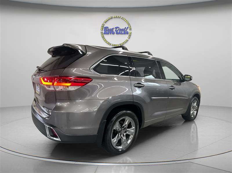 Toyota Highlander Limited AWD V6 2019