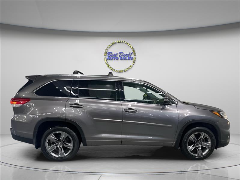 Toyota Highlander Limited AWD V6 2019