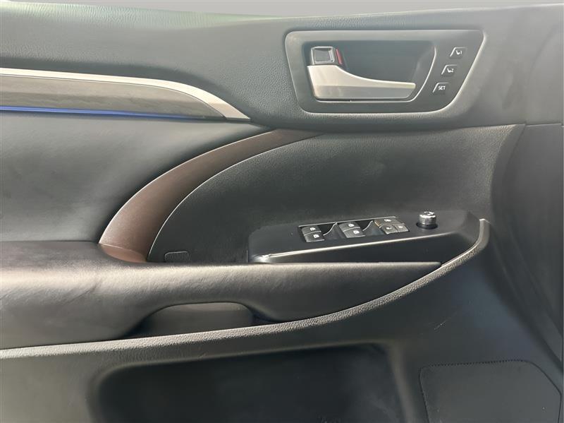 Toyota Highlander Limited AWD V6 2019