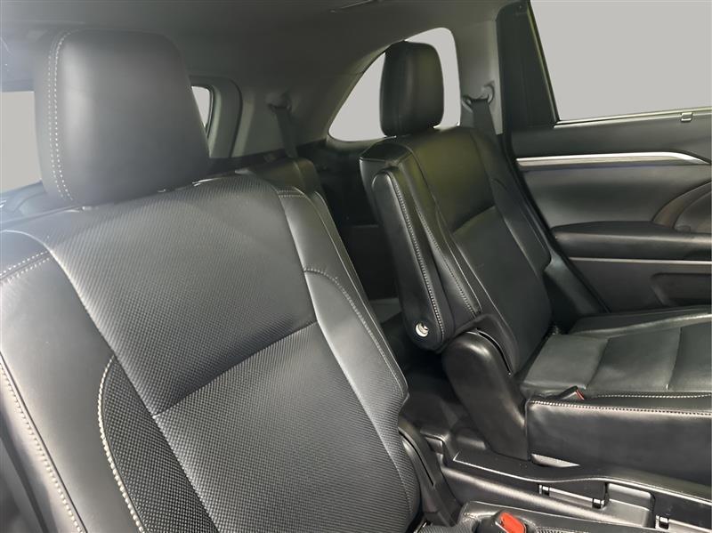 Toyota Highlander Limited AWD V6 2019