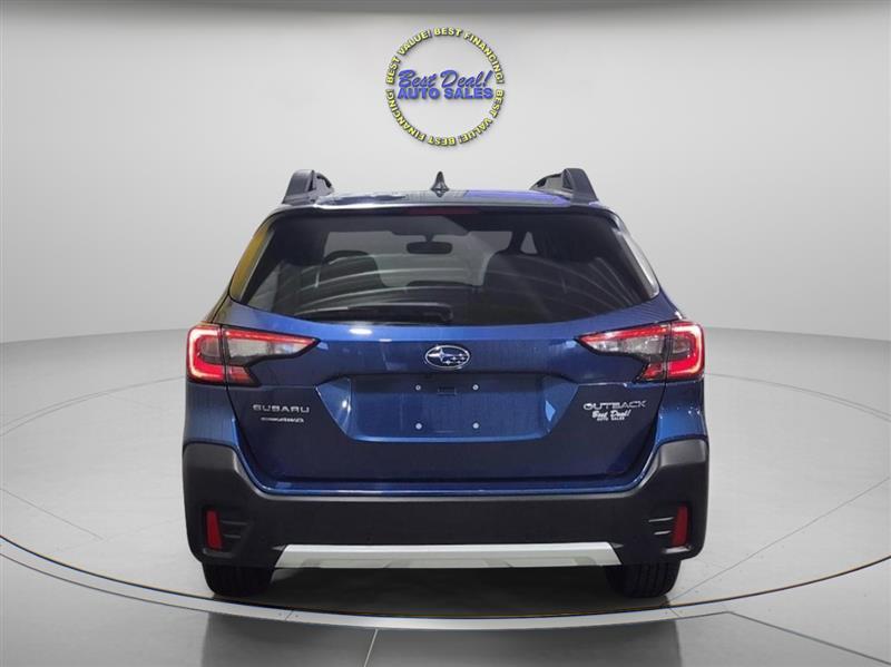 Subaru Outback  2022