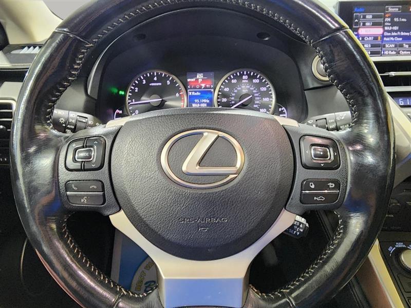 Lexus NX 200t  2015