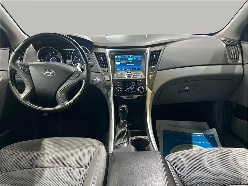 Hyundai Sonata SE 4D Sedan 2.4 2013