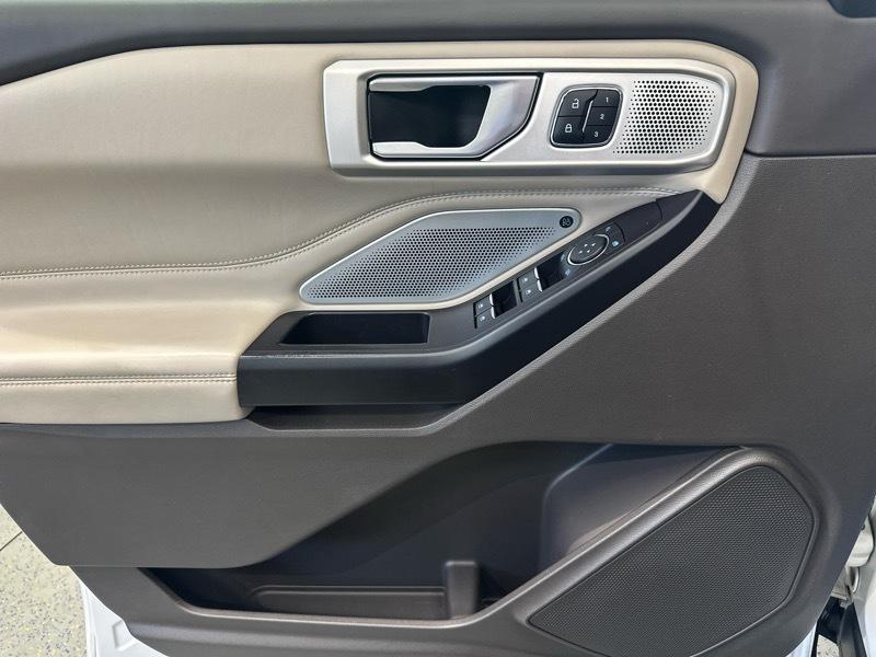 Ford Explorer Platinum AWD 2020