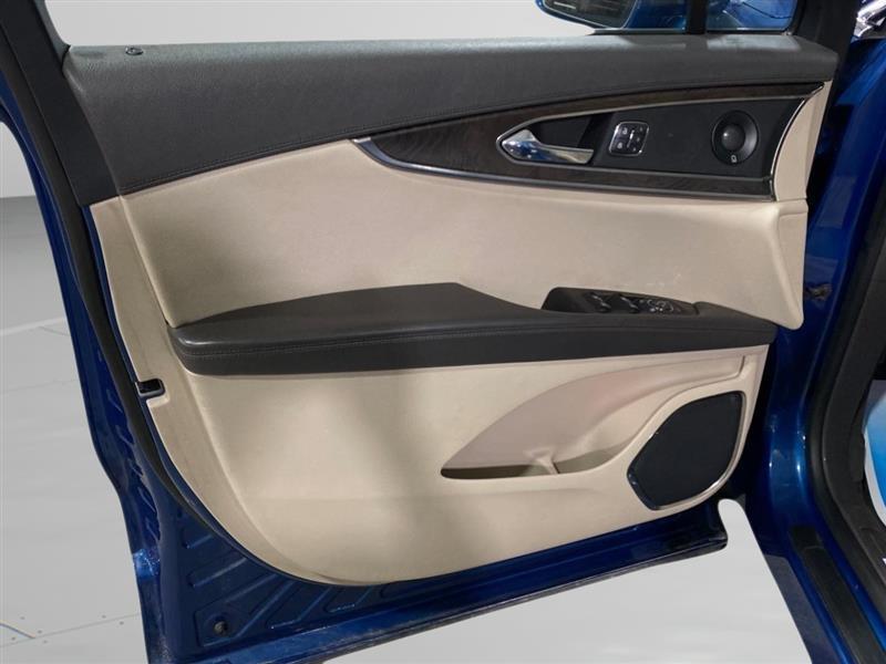 Lincoln Nautilus Reserve AWD 2020