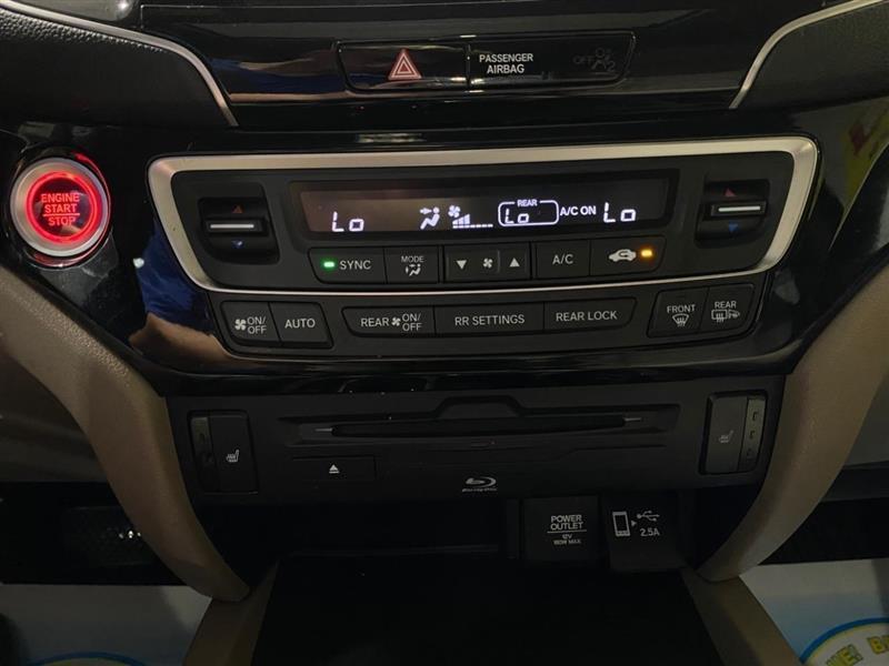Honda Pilot Touring 4WD 2021