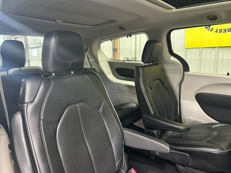 Chrysler Pacifica Limited 2019