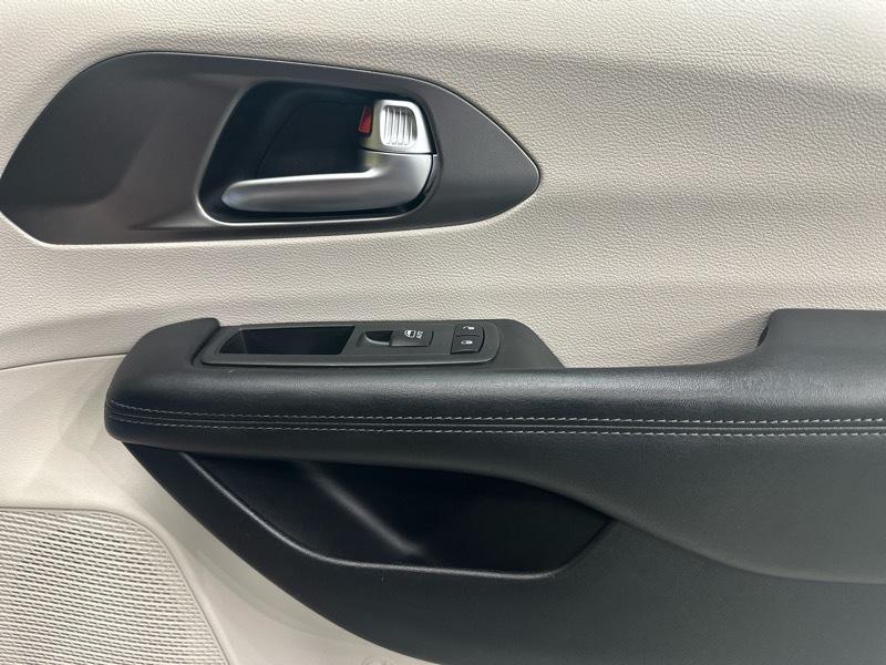 Chrysler Pacifica Limited 2019