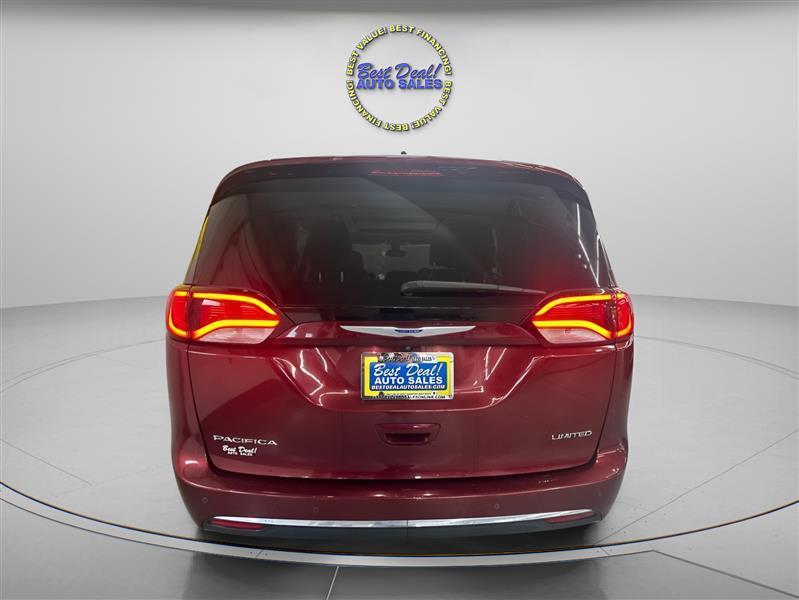 Chrysler Pacifica Limited 2019