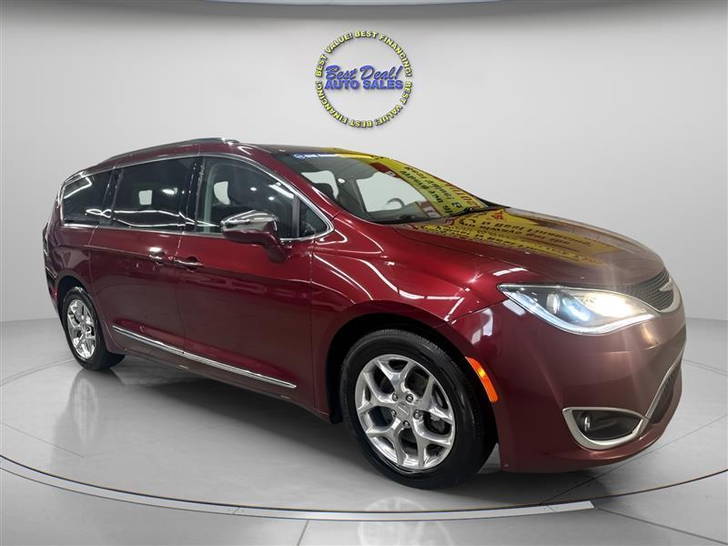 Chrysler Pacifica Limited 2019