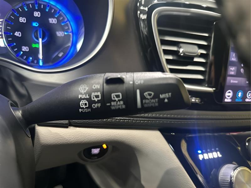 Chrysler Pacifica Limited 2019